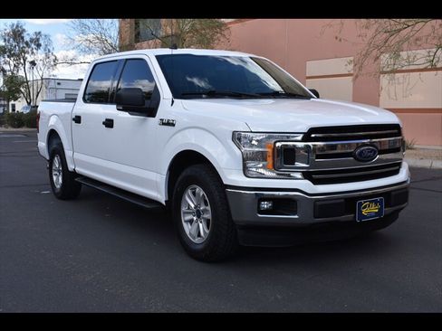 Used 2019 Ford F150 XLT w/ Equipment Group 301A Mid RWD image 2
