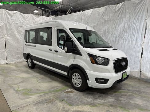 Used 2023 Ford Transit 350 XLT RWD image 2