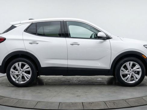 Used 2025 Buick Encore GX Preferred image 11