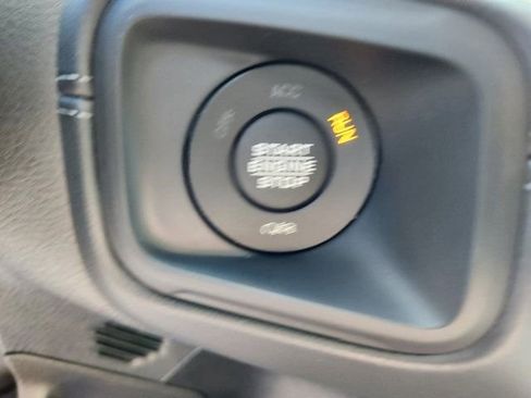 New 2025 Jeep Wrangler Unlimited Rubicon image 17