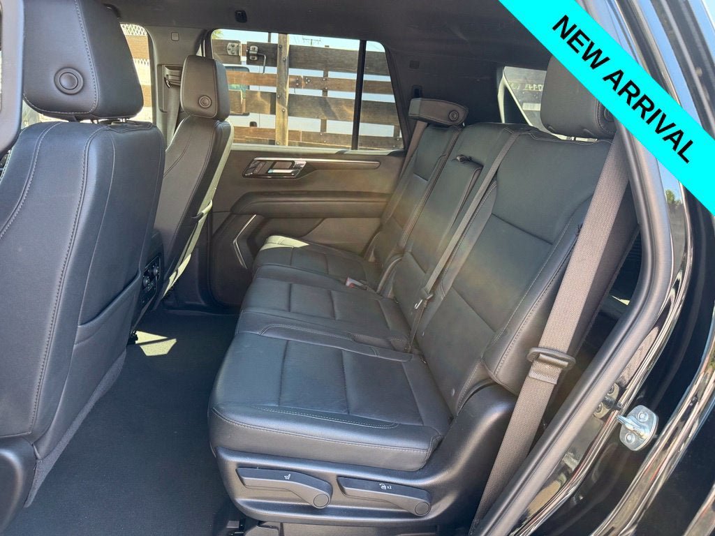 Used 2025 Chevrolet Tahoe LT AWD/4WD image 7