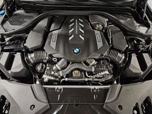 Used 2021 BMW M550i xDrive w/ Dynamic Handling Package image 23