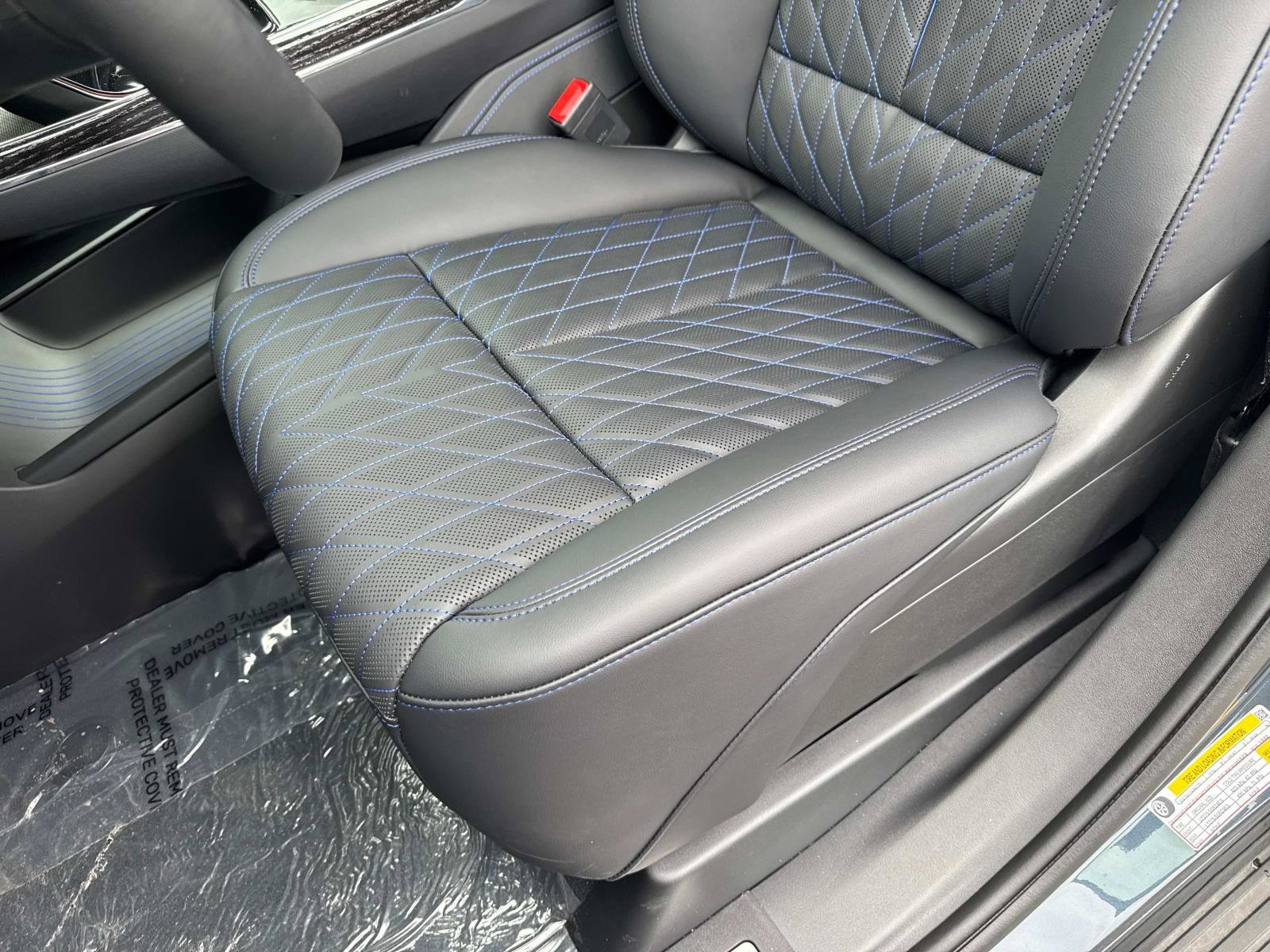 New 2025 Cadillac Escalade IQ Luxury 1 AWD/4WD image 14