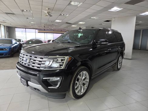 Used 2018 Ford Expedition Limited w/ Equipment Group 302A image 3