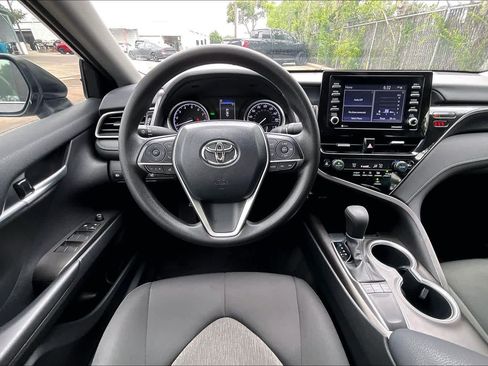 Used 2024 Toyota Camry LE w/ Convenience Package FWD image 6