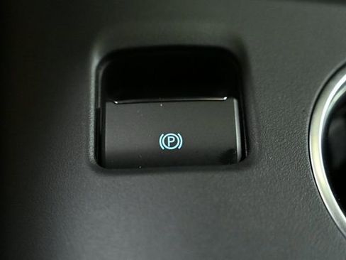 Used 2024 Ford Mustang GT Premium image 27