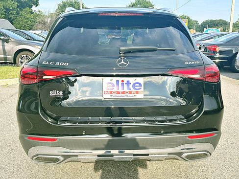 Used 2023 Mercedes-Benz GLC 300 4MATIC image 8