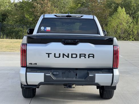 Used 2025 Toyota Tundra Platinum AWD/4WD image 4
