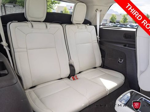 Used 2020 Lincoln Aviator Black Label Grand Touring AWD/4WD image 5