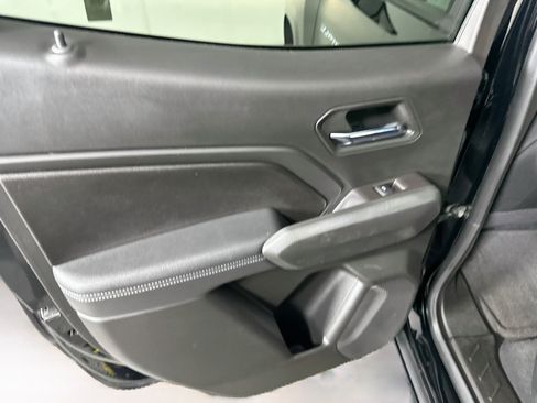 Used 2024 Chevrolet Colorado LT w/ LT Convenience Package II RWD image 26