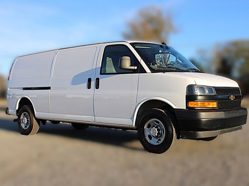 Used 2023 Chevrolet Express 2500 Extended w/ Driver Convenience Package image 3