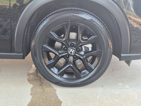 Certified 2024 Honda HR-V Sport image 33
