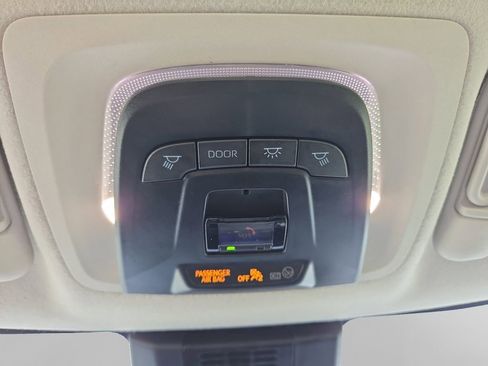 Used 2023 Toyota Corolla LE FWD image 23