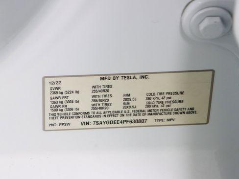 Used 2023 Tesla Model Y Long Range image 27