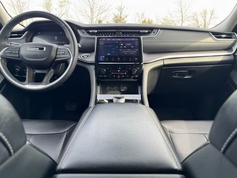 Certified 2023 Jeep Grand Cherokee Limited image 26