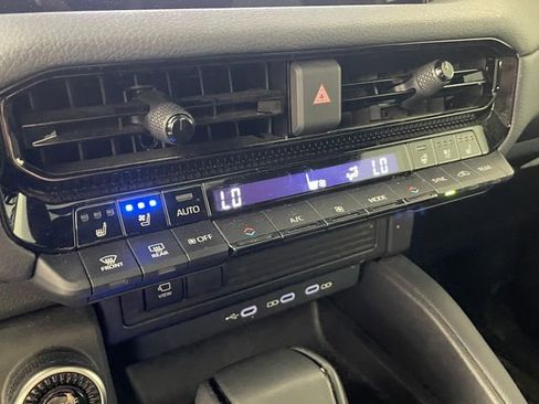 Used 2024 Toyota Land Cruiser image 8