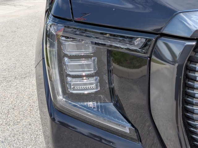 Certified 2023 GMC Yukon Denali Ultimate AWD/4WD image 10