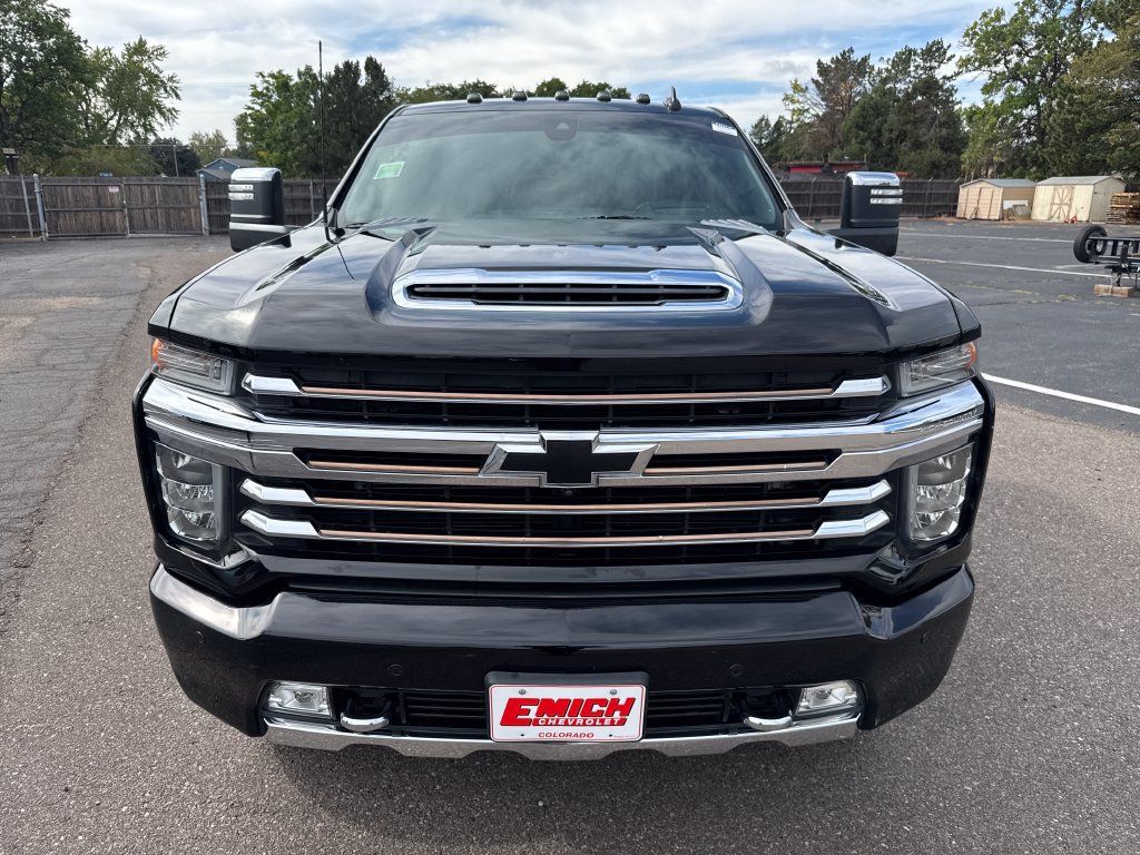 Used 2022 Chevrolet Silverado 3500 High Country w/ Z71 Off-Road Package AWD/4WD image 8