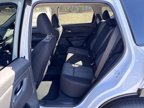 New 2026 Nissan Rogue SV AWD/4WD image 26
