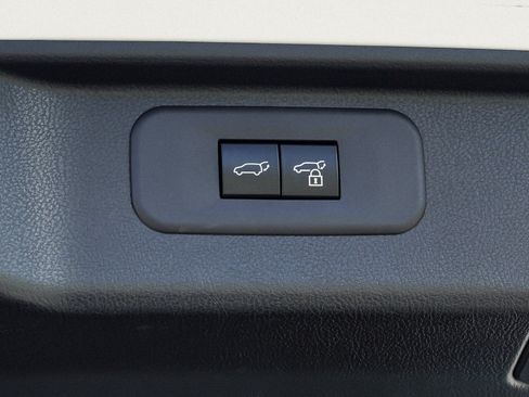 Certified 2025 Toyota Grand Highlander AWD image 15