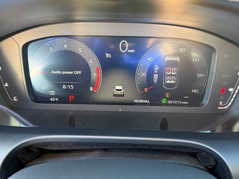 Certified 2025 Acura ADX A-Spec image 17