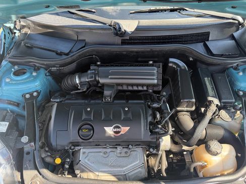 Used 2010 MINI Cooper Hardtop image 19