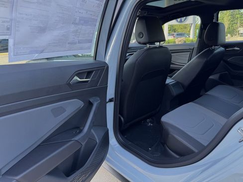 New 2025 Volkswagen Jetta GLI Autobahn image 25