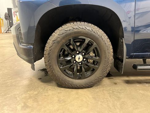 Certified 2022 Chevrolet Silverado 1500 RST image 10