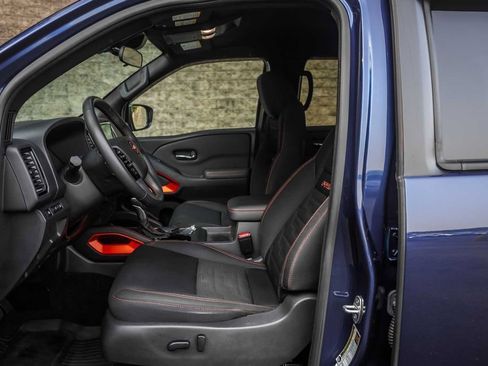 Used 2022 Nissan Frontier PRO-4X w/ Off-Road Protection Package image 23