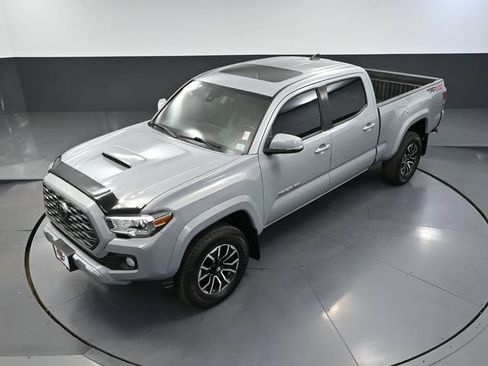 Used 2020 Toyota Tacoma TRD Sport AWD/4WD image 54