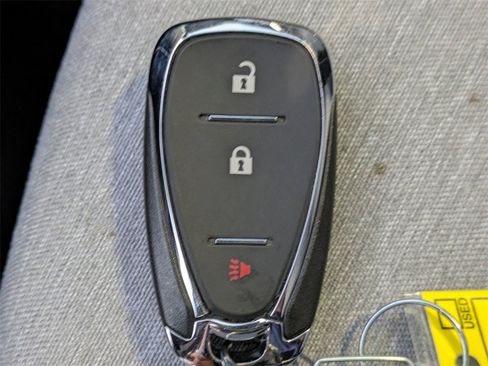 Used 2023 Chevrolet Equinox LT image 27