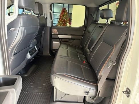 Used 2025 Ford F250 Lariat w/ Lariat Ultimate Package image 27