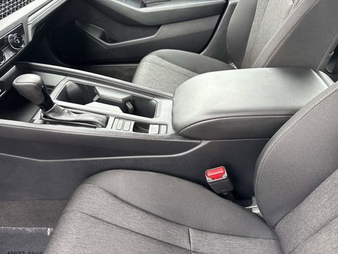 Used 2025 Honda Accord LX image 14