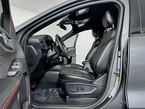 Used 2024 Ford Escape ST-Line w/ Cold Weather Package image 24