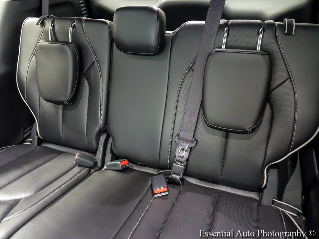Used 2025 Chrysler Pacifica Limited FWD image 14
