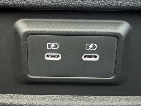 New 2026 Nissan Pathfinder SV image 22