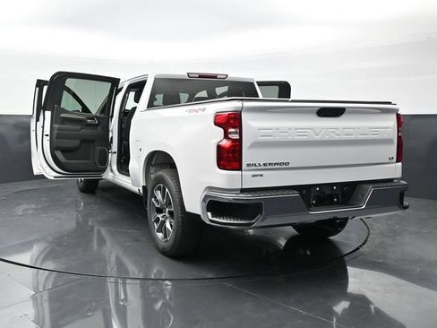 Used 2024 Chevrolet Silverado 1500 LT AWD/4WD image 47
