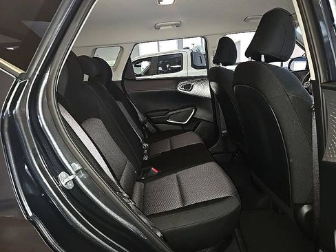 Used 2023 Kia Soul LX FWD image 34