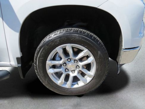 Certified 2024 Chevrolet Silverado 1500 W/T w/ WT Value Package AWD/4WD image 13