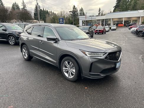 Certified 2025 Acura MDX SH-AWD image 2