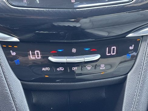 Used 2020 Cadillac XT6 Sport AWD/4WD image 26