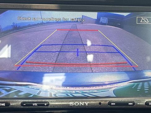Used 2017 Toyota Corolla SE FWD image 29