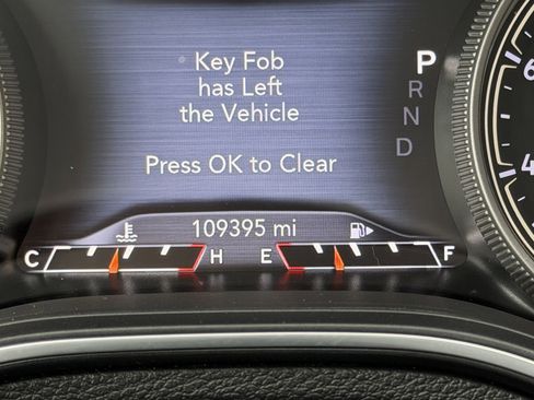 Used 2019 Jeep Cherokee Limited image 22