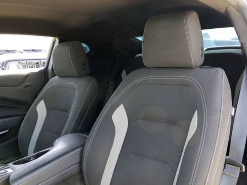 Used 2022 Chevrolet Camaro LS RWD image 10