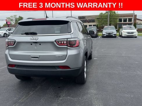 Used 2019 Jeep Compass Latitude w/ Popular Equipment Group FWD image 7