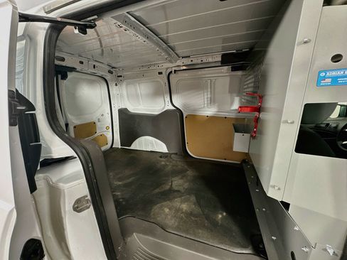 Used 2023 Ford Transit Connect XL FWD image 24