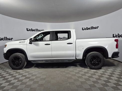 Certified 2025 Chevrolet Silverado 1500 ZR2 w/ Dark Appearance Package image 4