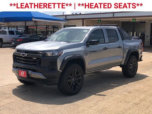 New 2025 Chevrolet Colorado Trail Boss w/ Midnight Edition image 3