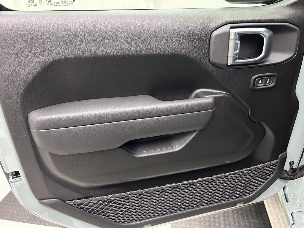 New 2027 Jeep Wrangler Sport AWD/4WD image 10