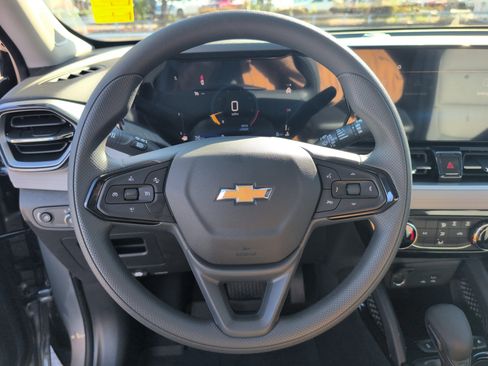 New 2026 Chevrolet TrailBlazer LT FWD image 24